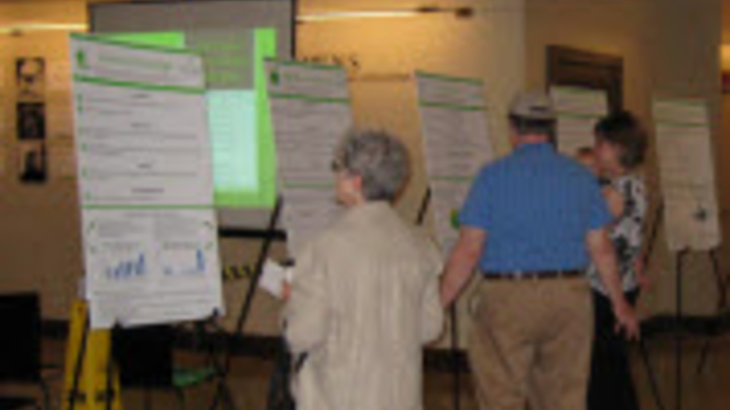 Students Present Preliminary Sustainabilty Data to Dubuque